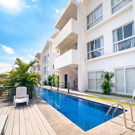 Pura Vida Apartment With Nice Pool Walking Distance To The Heart Of 자코 외부 사진