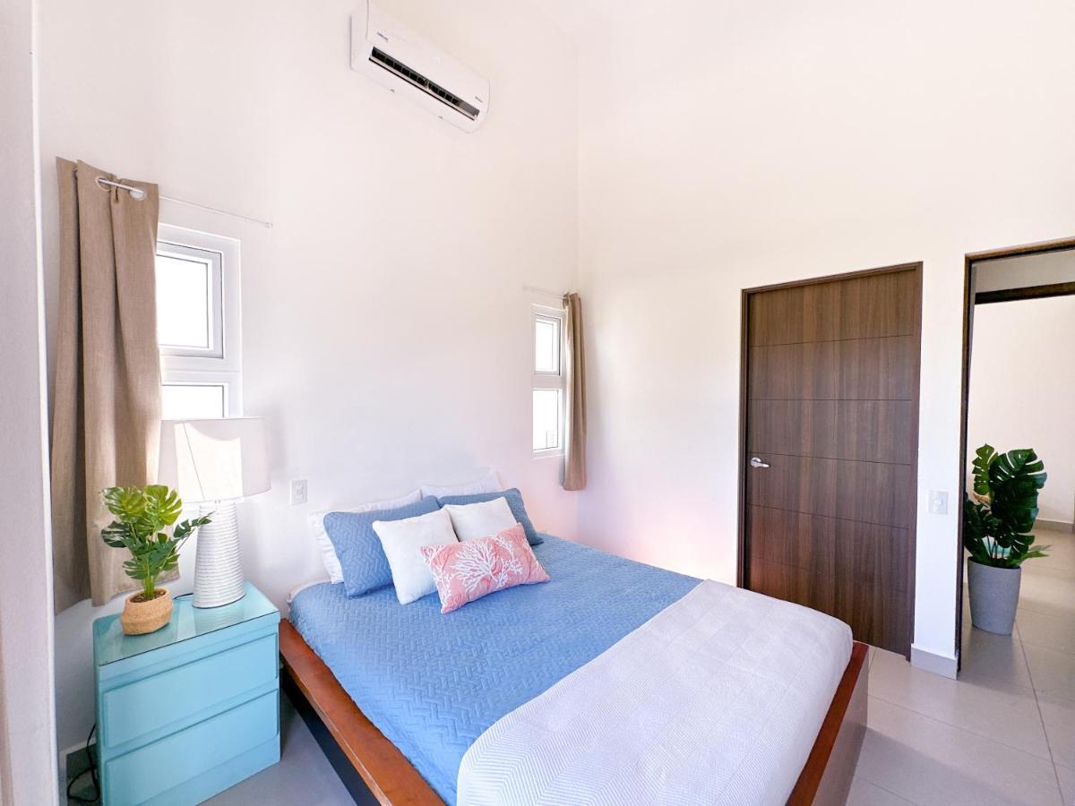 Pura Vida Apartment With Nice Pool Walking Distance To The Heart Of 자코 외부 사진