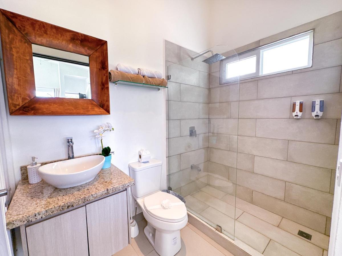 Pura Vida Apartment With Nice Pool Walking Distance To The Heart Of 자코 외부 사진